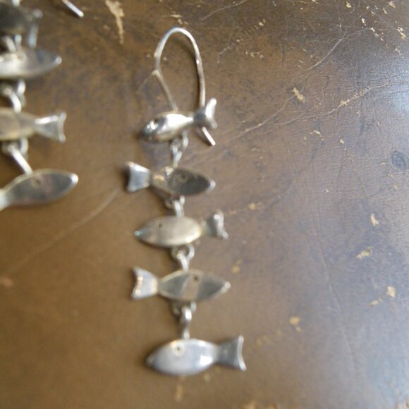 Vintage Women’s Sterling Silver Long Dangling Fish Earrings - Super Cute! - Picture 2 of 2
